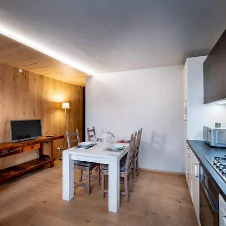 Semesterbostad Stunning Terrace Chill In Fano