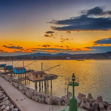 Stunning Terrace Chill In Semesterbostad