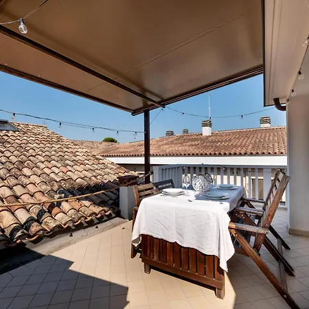 Stunning Terrace Chill In Dom wakacyjny